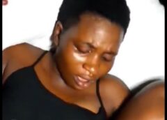 Ugandan Beb Squirting While Having some Knack
