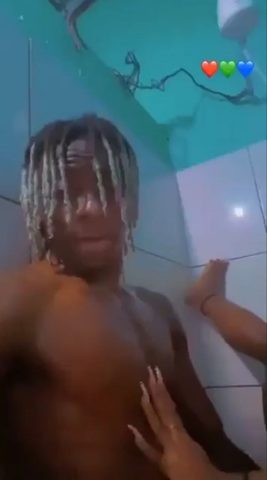 Raster Man Eating Babe Doggy In Bathroom